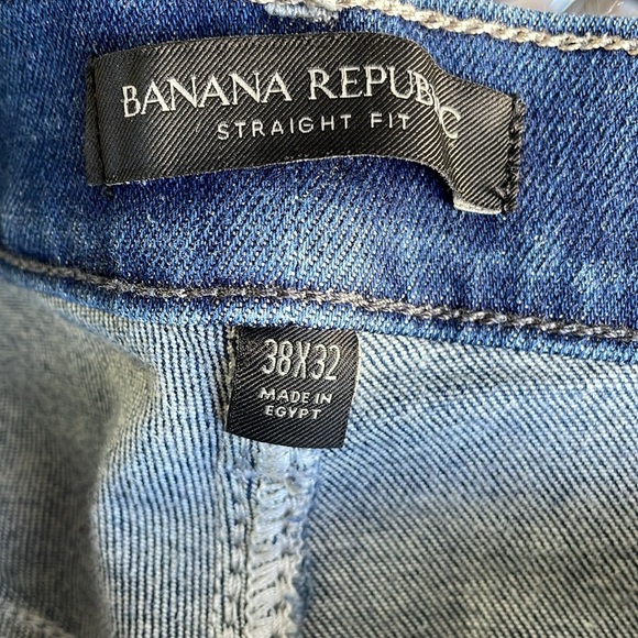 Banana Republic Straight Fit Jeans - Picture 4 of 6